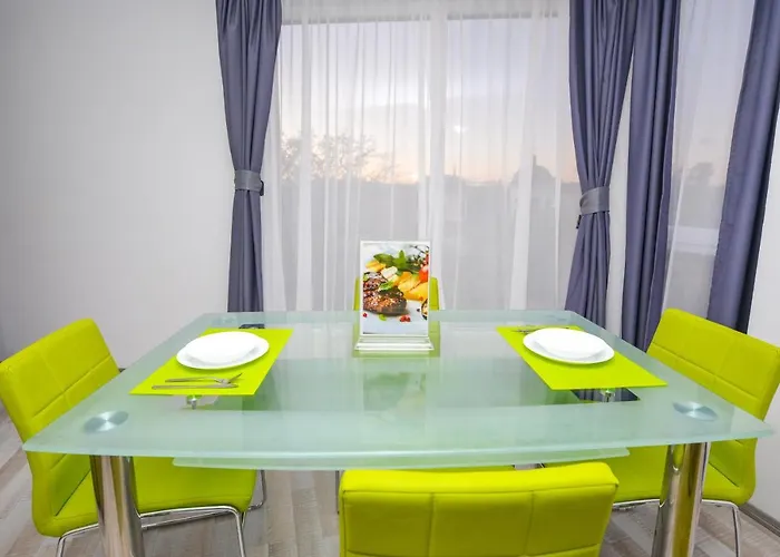 Ben Yehuda - Shabbat Friendly * Bucareste