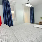 Ben Yehuda - Shabbat Friendly Apartamento *
