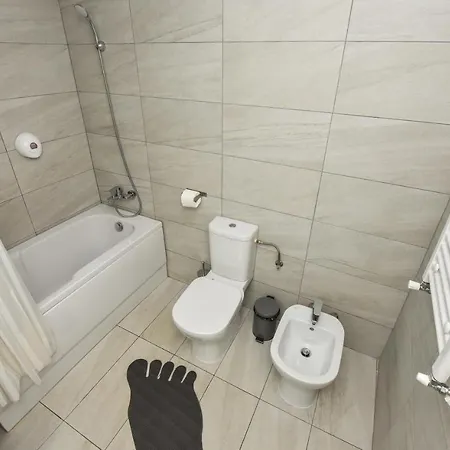 Ben Yehuda - Shabbat Friendly * Бухарест