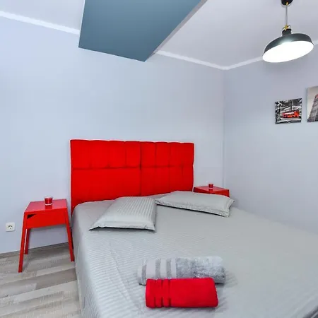 Ben Yehuda - Shabbat Friendly * Bucharest