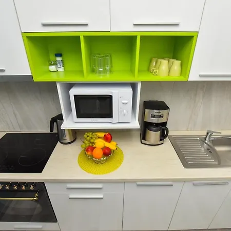 Ben Yehuda - Shabbat Friendly * Bucharest